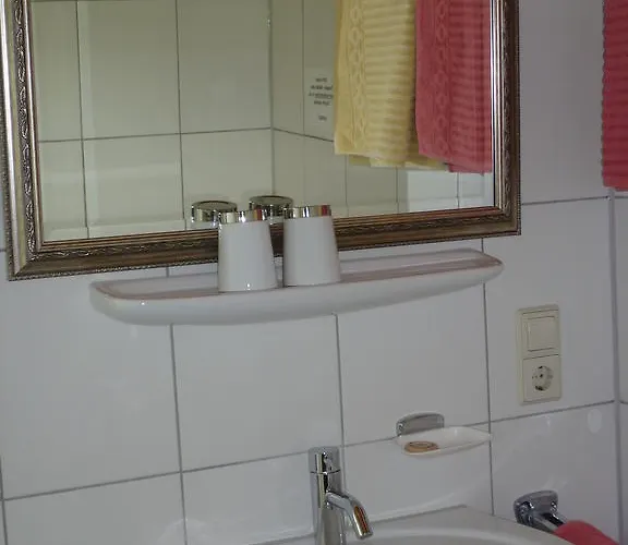 Bed & Breakfast Gesundheitshotel Haus Sonnenstein 3*